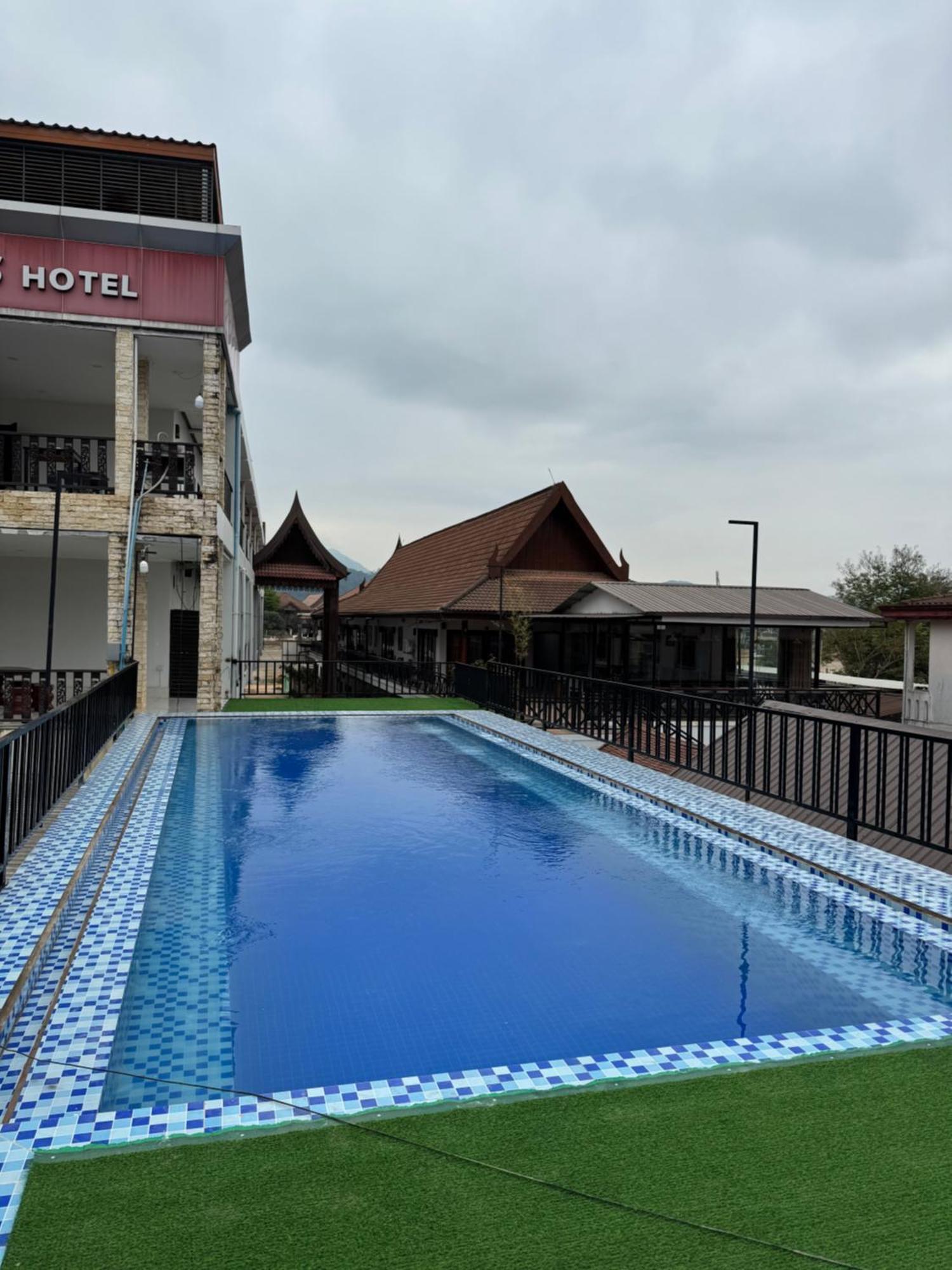A P S Moutain View Hotel Vang Vieng Exteriér fotografie